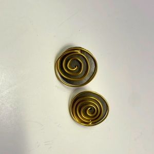 Gold plated spiral with silver plated back studs
